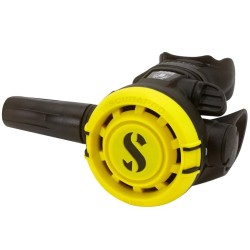 Octopus R105 Scubapro, un détendeur de secours simple et performant.